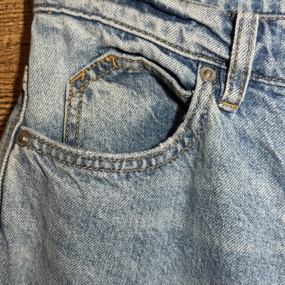 Free People We the Free Crvy Georgine Mom Jeans Sky Blue Size 26 - Picture 8 of 15